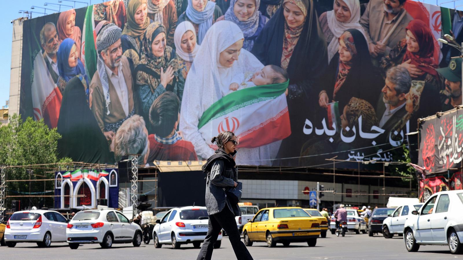  Iran live updates: Vance 'extremely hopeful' Tehran will disavow nuclear weapons