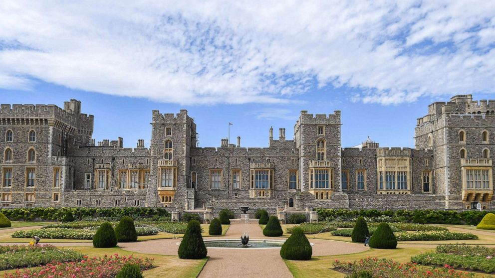 PHOTO: A Castle employee walks in the East Terrace Garden at Windsor Castle in Windsor, England, Aug. 5, 2020.  