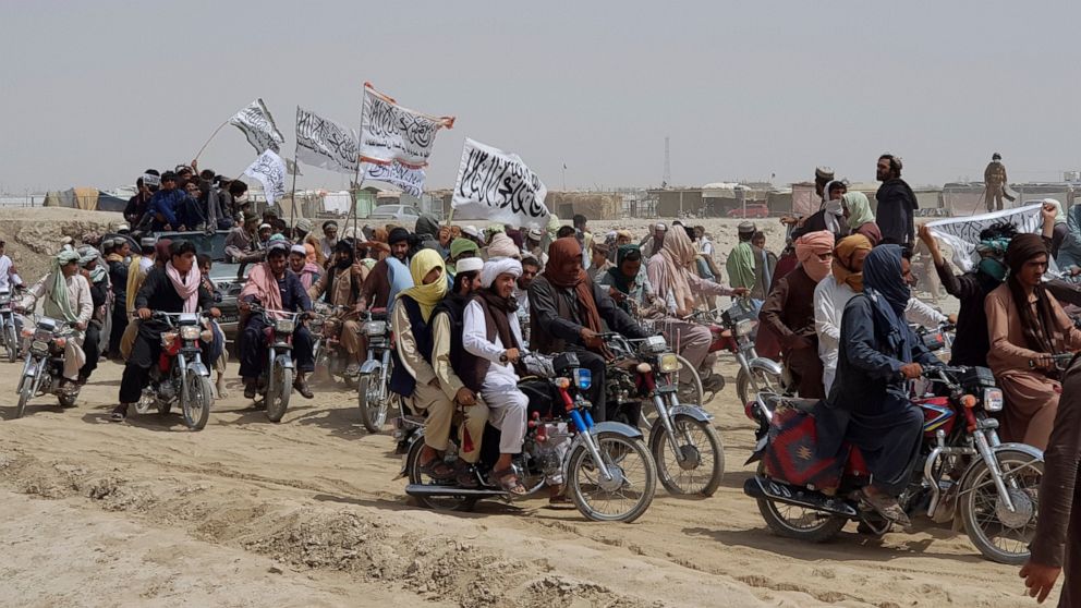 Taliban press advances, take key border post with Pakistan
