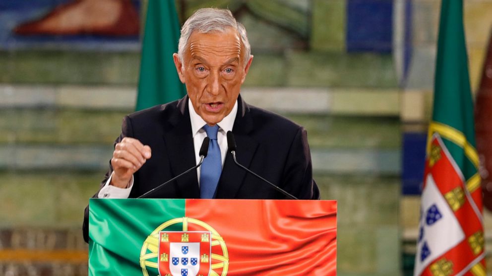 FILE - Portugal's Incumbent President Marcelo Rebelo de Sousa delivers a speech following the results of Portugal's presidential election, in Lisbon, Monday, Jan. 25, 2021. Portugal’s president on Thursday, Nov. 4, 2021 announced he is dissolving par