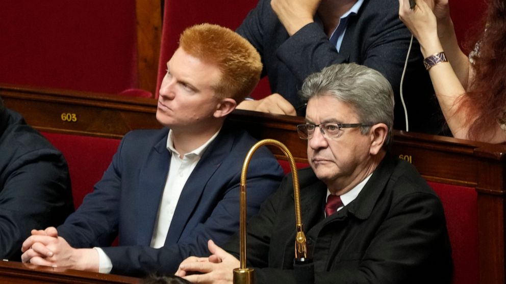 البرلمان الفرنسي يتصدى لمخالفات جنسية وسط فضائح