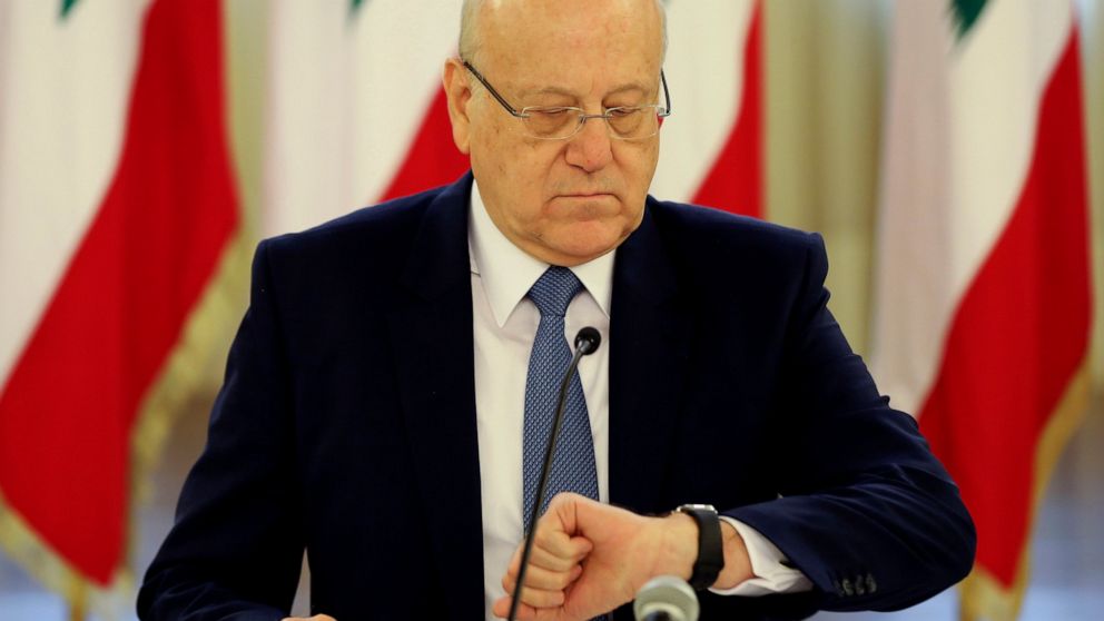 Lebanese premier expects draft deal with IMF within weeks