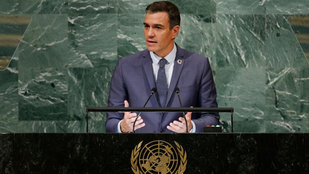 Spanish PM Sánchez says he has COVID, cancels appearance