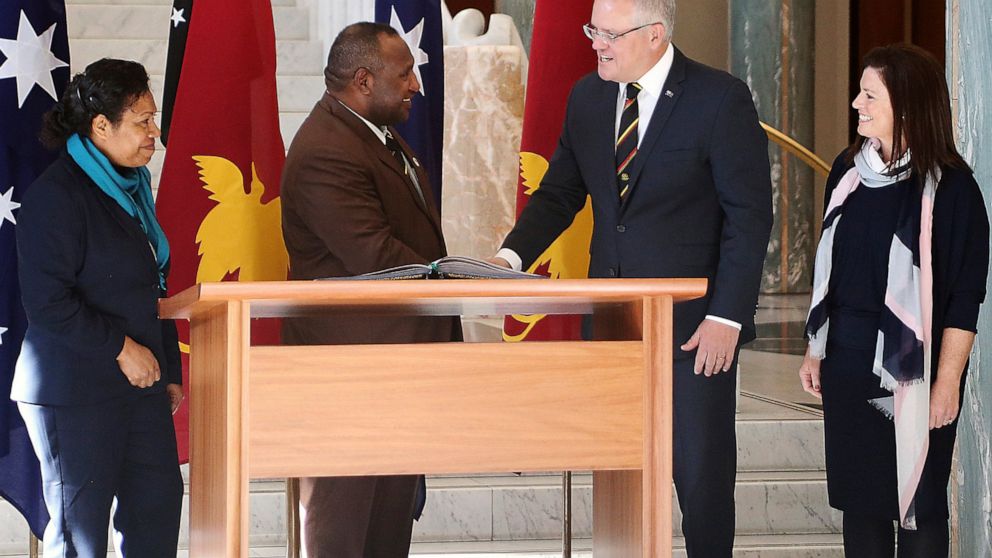 Papua New Guinea open to Chinese and Australian investors - ABC News