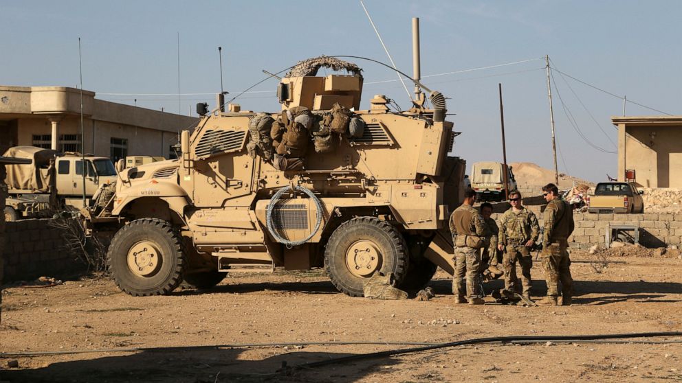 Rockets hit Iraq base with US troops; no word on casualties