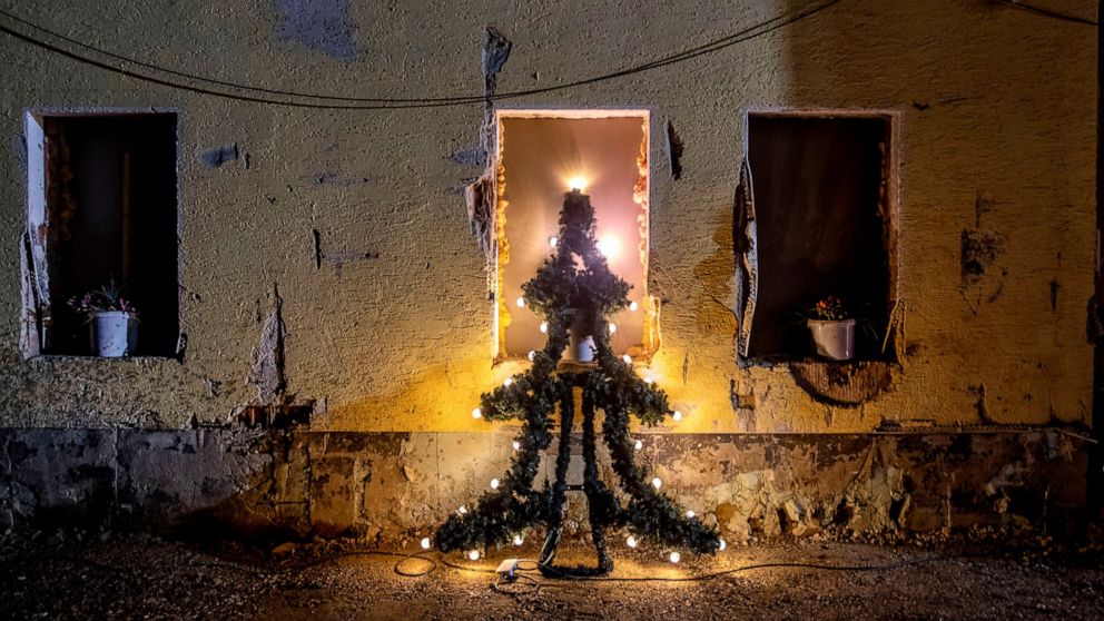 AP PHOTOS: Christmas cheer found in flooded German valley