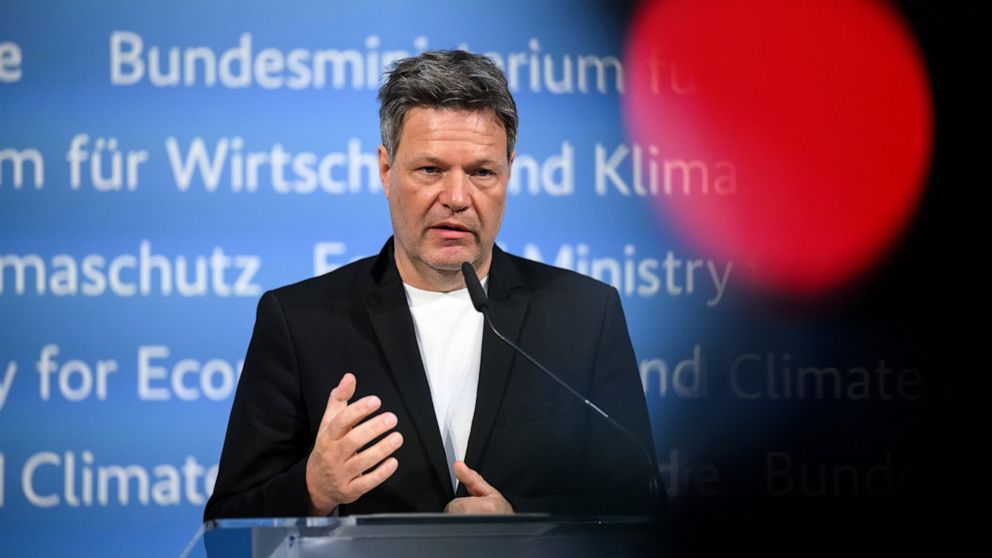 Poland to end Russian oil imports; Germany warns on gas