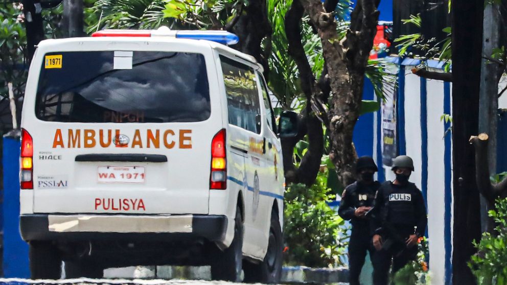 Philippine ex-senator briefly held hostage in jail rampage