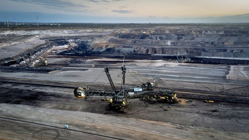 Report: World’s coal use creeps to new high in 2022