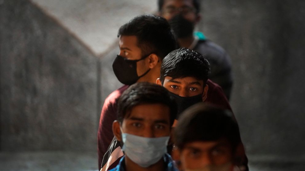 India vaccinates teens aged 15 to 18 as virus cases rise