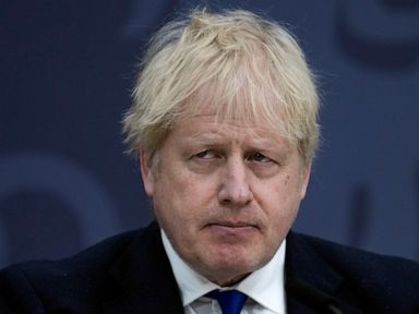 UK plan to send asylum-seekers to Rwanda draws criticism