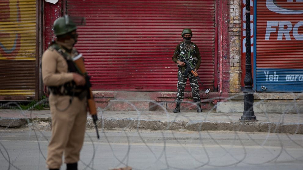 Anti-India clashes continue in tense Kashmir for 3rd day thumbnail