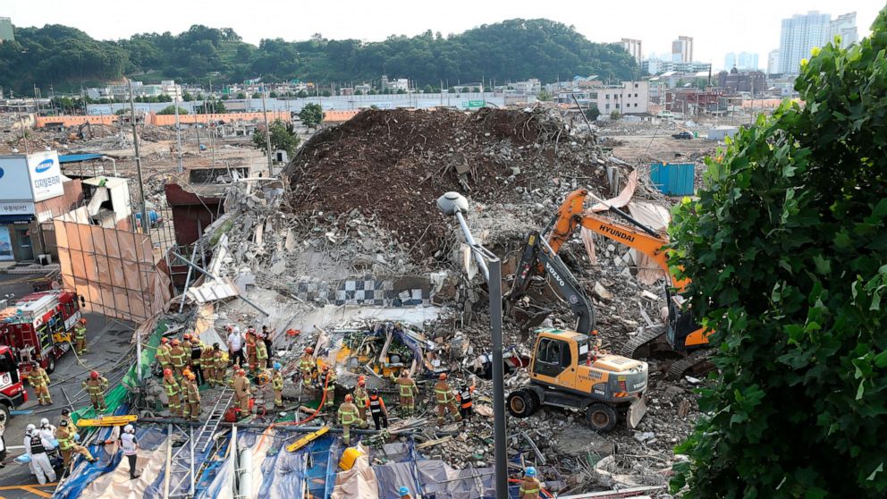 Building collapse in South Korea kills 4, injures 8