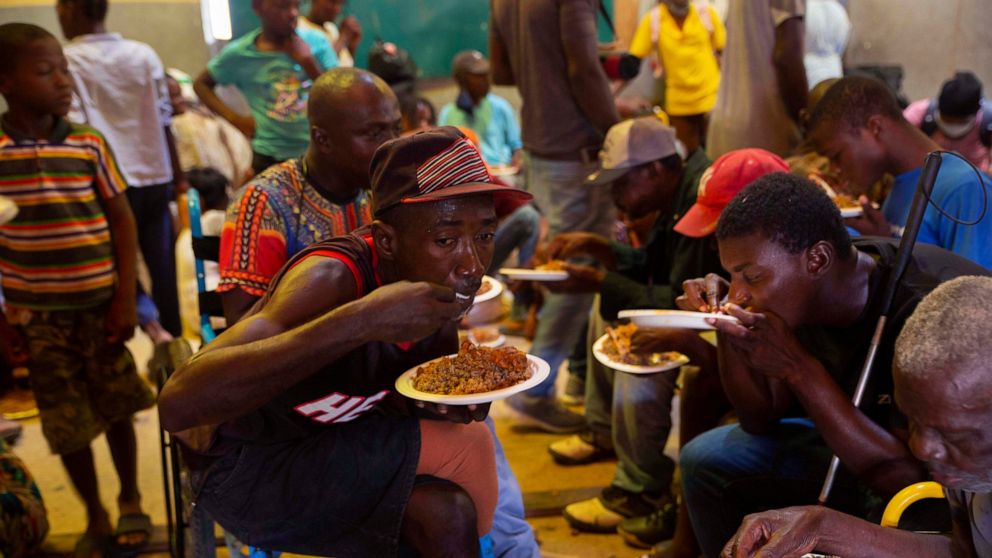 Gangs complicate Haiti effort to recover from assassination