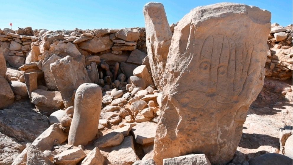 Archaeologists find 9,000-year-old shrine in Jordan desert