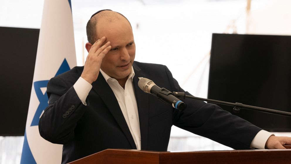 Israeli government loses majority as backbencher quits