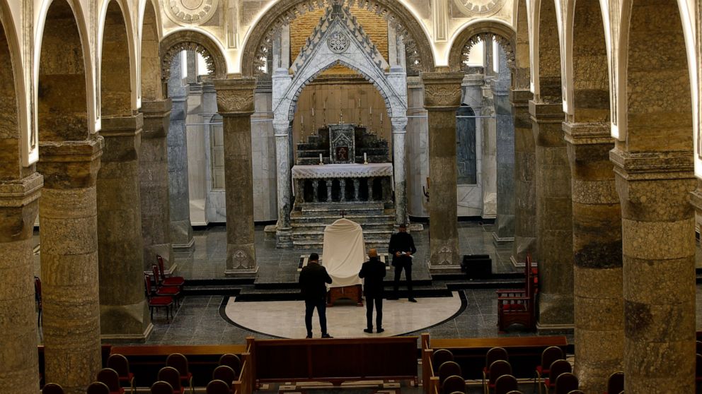 Amid pandemic, pope goes to Iraq to rally fading Christians Amid pandemic, pope goes to Iraq to rally fading Christians