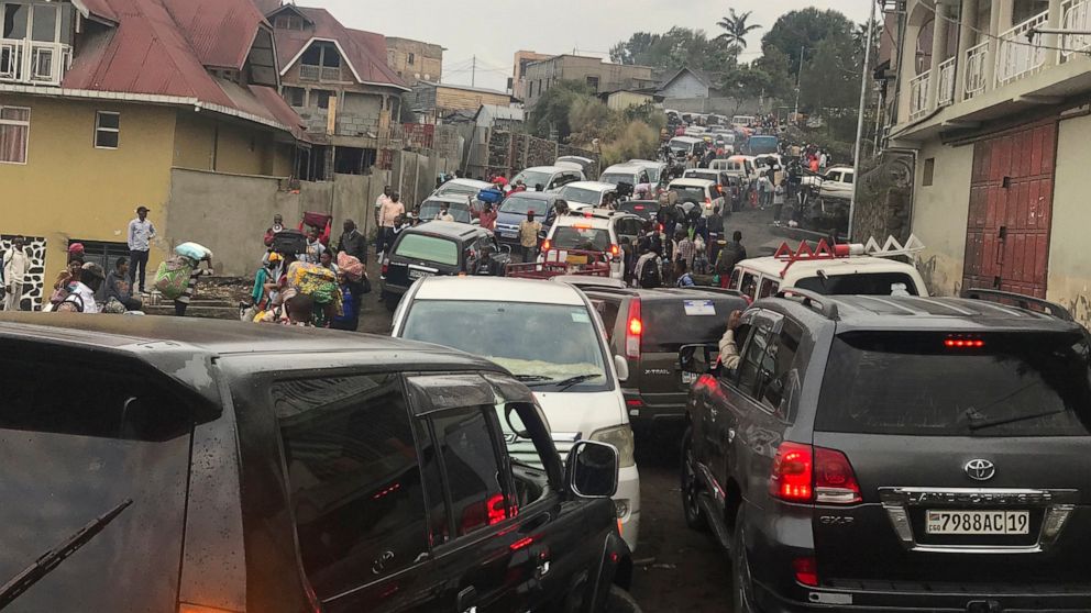 Thousands evacuate Congo's Goma amid more volcanic activity