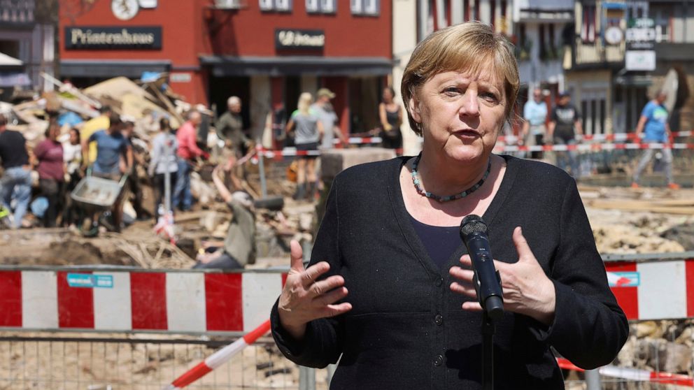 German Cabinet meets to approve financial aid after flooding