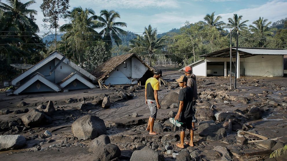 Indonesia raises Semeru volcano alert, fearing new eruption