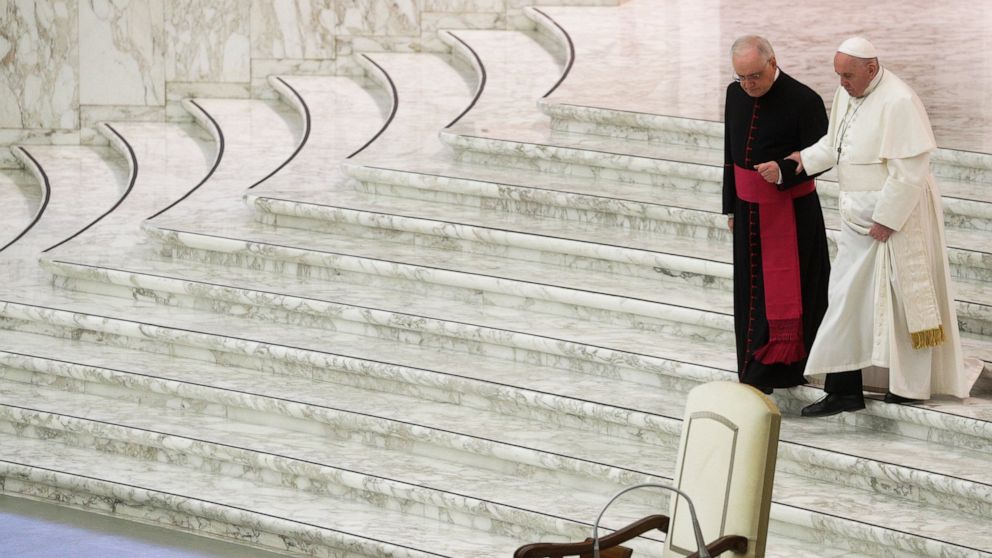 Back pain causes pope to skip Vatican New Year's ceremonies - ABC News