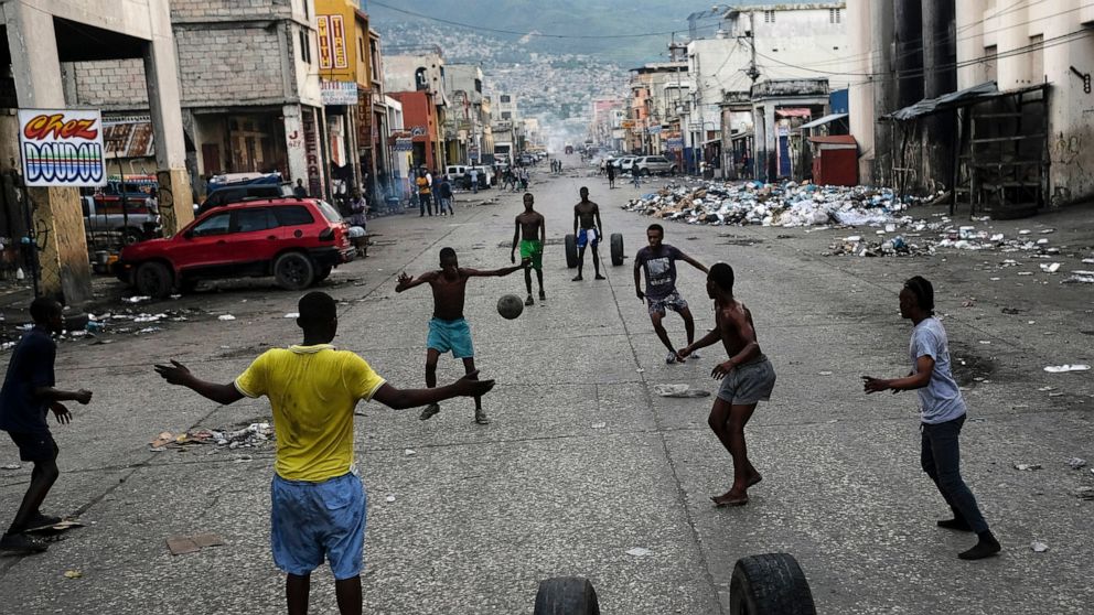 Protest strike shuts down Haiti amid search for missionaries