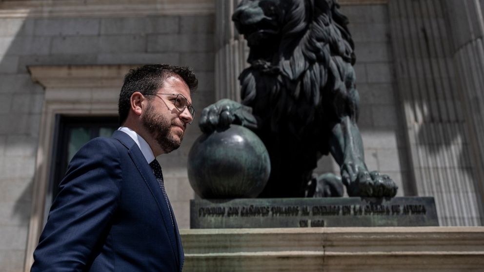 El líder catalán acusó a la agencia de espionaje española de hackear