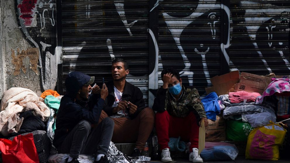 Venezolanos expulsados ​​de EEUU deciden próximos pasos en México