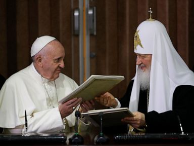  Pope asserts Ukraine right to defense in blasting Russia war