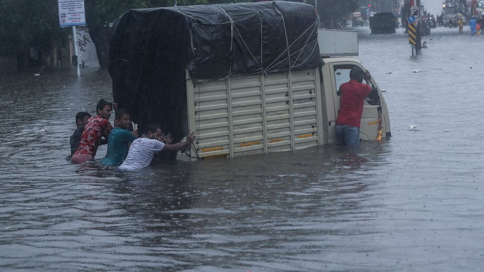 16++ Kerala floods in abc news information