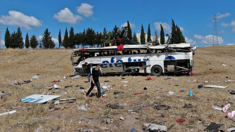 Passenger bus overturns in western Turkey, killing 14 people