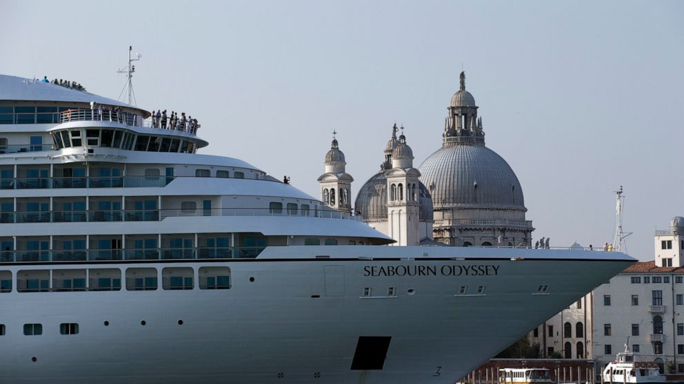 UNESCO: Italy's ban on cruise ships in Venice is 'good news'