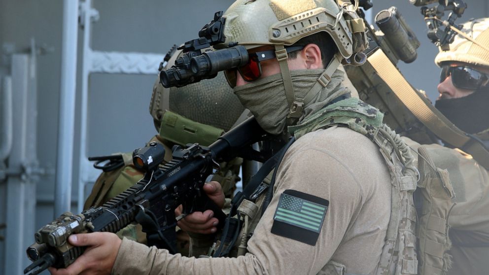US Navy SEALs, Cyprus special forces hold anti-terror drill