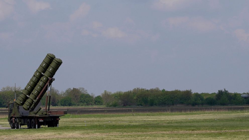 Serbia displays Chinese missiles amid concerns in Balkans