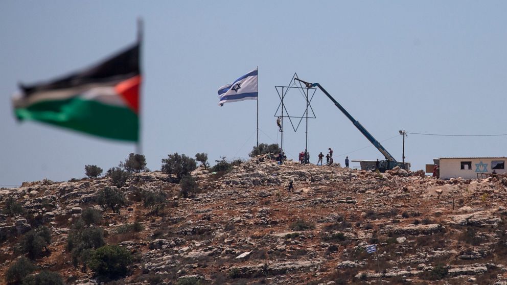 Palestinian killed by Israeli troops in West Bank