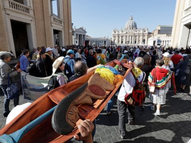 Pope's Amazon synod proposes married priests, female leaders