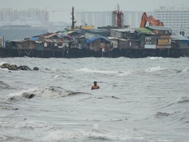 Powerful typhoon leaves 5 rescuers dead in north Philippines