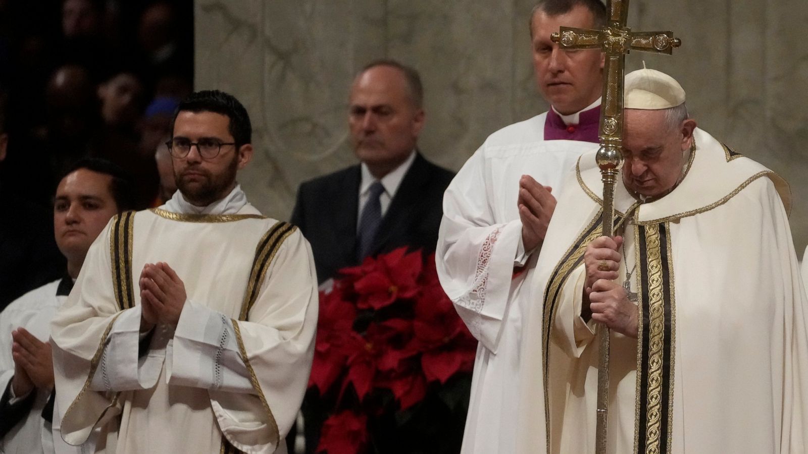 Pope on Christmas: Jesus Was Poor, so Don’t Be Power-Hungry