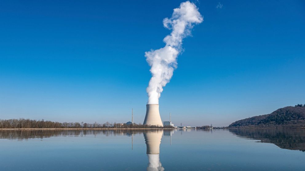 EXPLAINER: Why Germany is delaying its nuclear shutdown