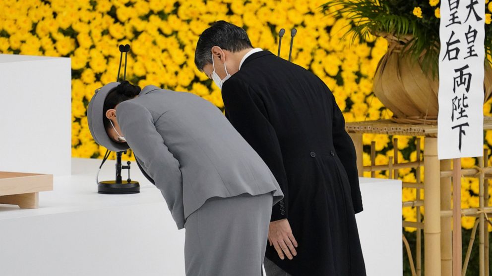 Japan marks 76th anniversary of WWII defeat; no Suga apology