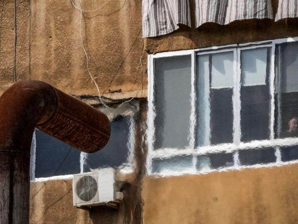 Toxin Spewing Generators Keep The Lights On Around Mideast Abc News