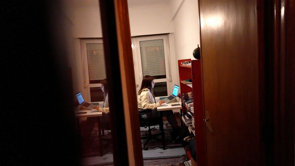 Workers’ paradise? Portugal's new teleworking law takes flak