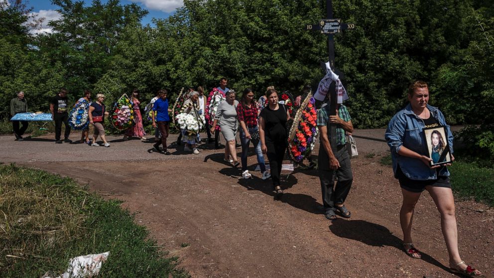 «Деньги потеряны»: украинские эвакуированные вынуждены вернуться