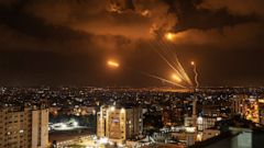 Israel and Gaza militants exchange fire after deadly strikes
