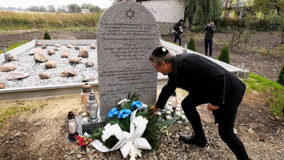 Sites where Germans killed Jews are dedicated in Poland