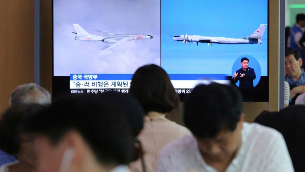 Seoul says Russian, Chinese warplanes enter air buffer zone