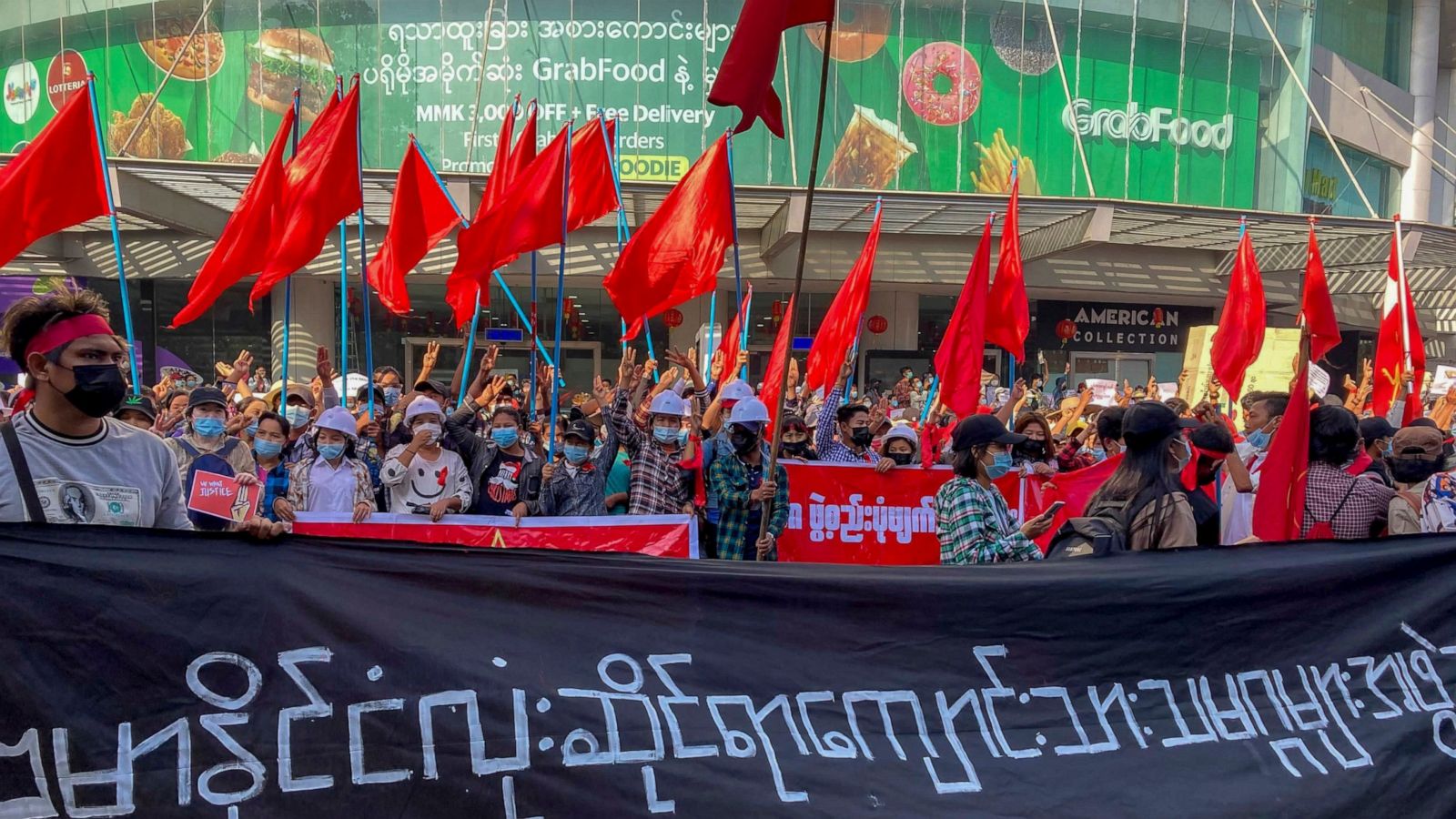 Myanmar Junta Cracks Down On Crowds Defying Protest Ban Abc News