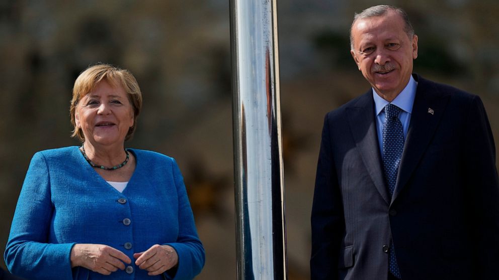 Turkey's Erdogan bids farewell to Merkel after 16 years