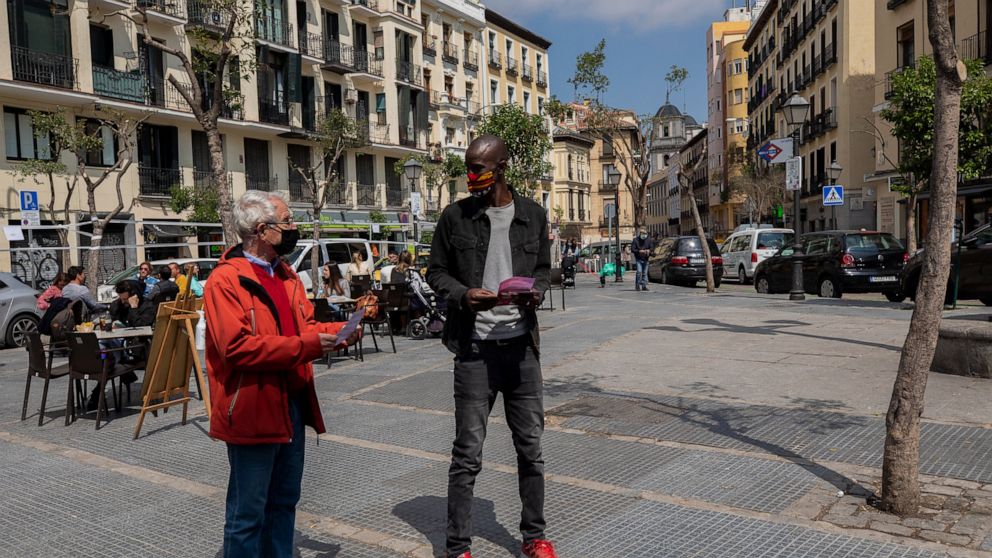 Black candidate challenges political status quo in Spain