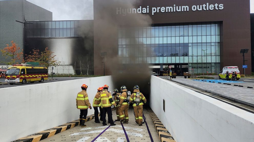 South Korean city mall fire kills 7
